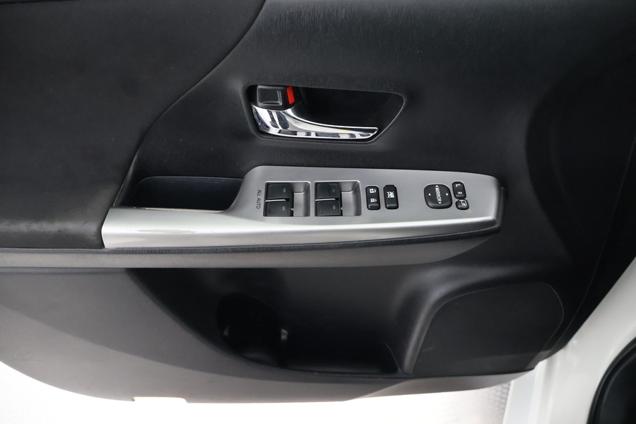 Toyota Prius+ vaihtoauto