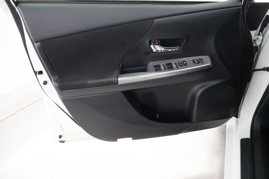 Toyota Prius+ vaihtoauto