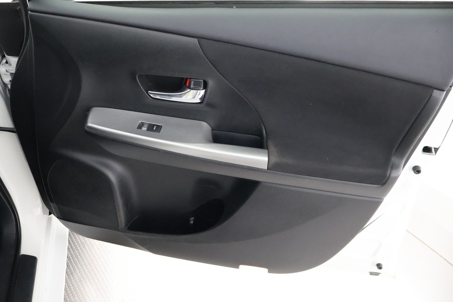 Toyota Prius+ vaihtoauto