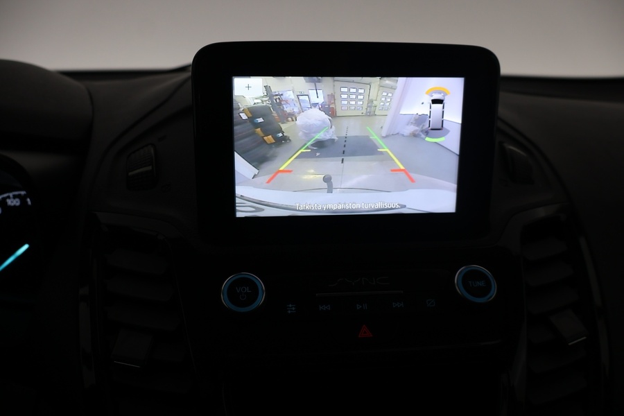 Ford Grand Tourneo Connect vaihtoauto