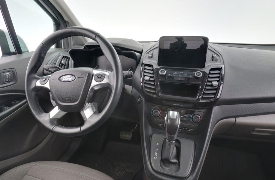 Ford Grand Tourneo Connect vaihtoauto