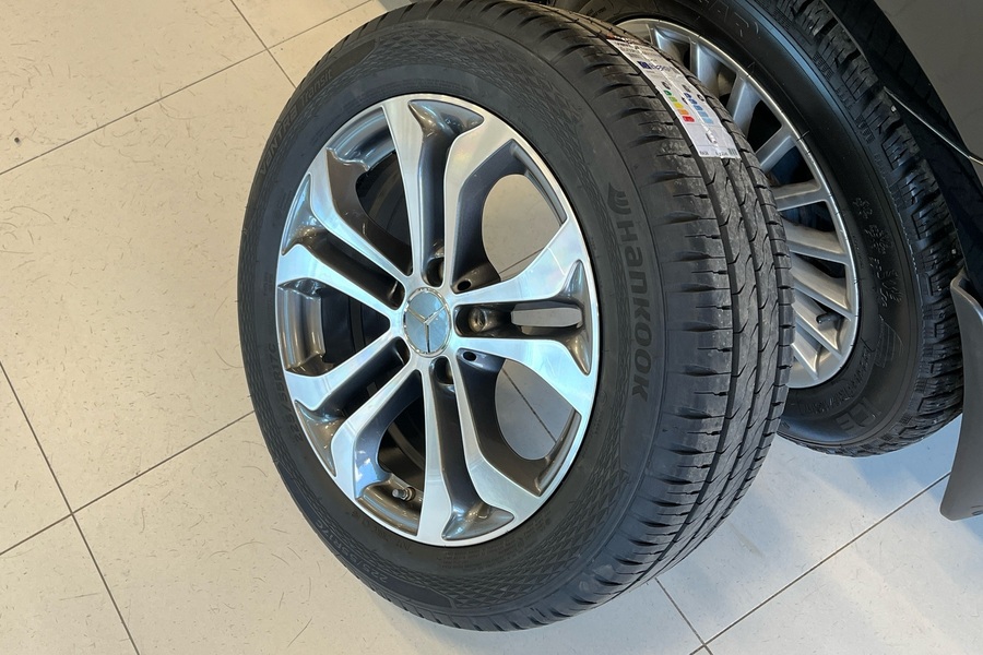 Mercedes-Benz V vaihtoauto