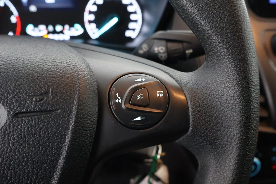 Ford Transit Connect vaihtoauto