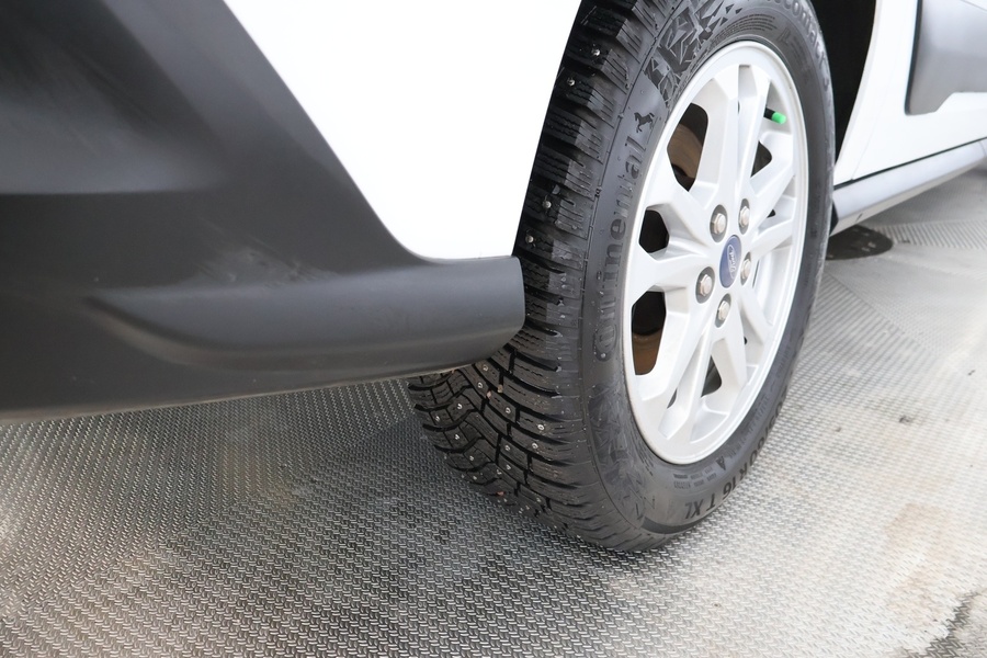 Ford Transit Connect vaihtoauto