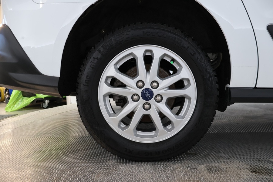 Ford Transit Connect vaihtoauto