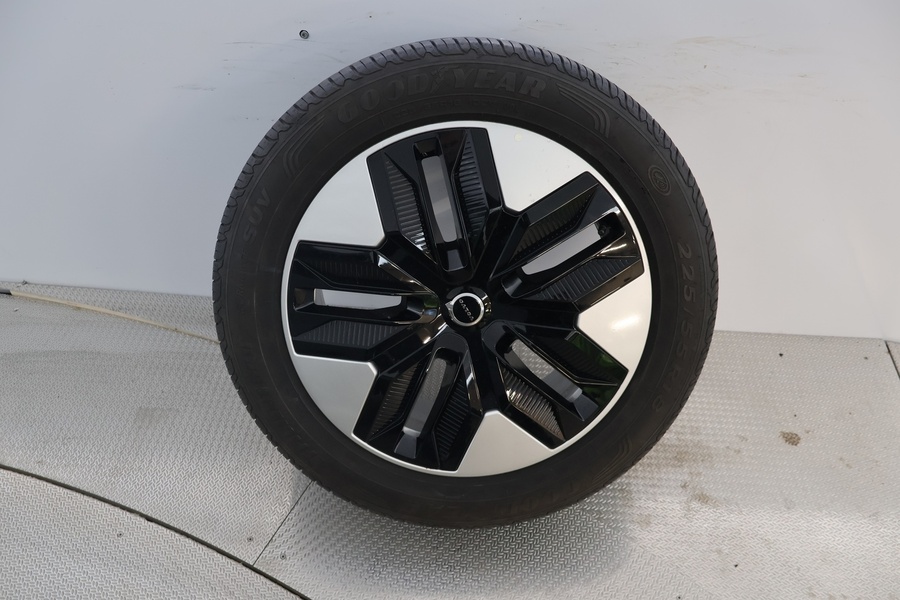 Volvo EX30 vaihtoauto