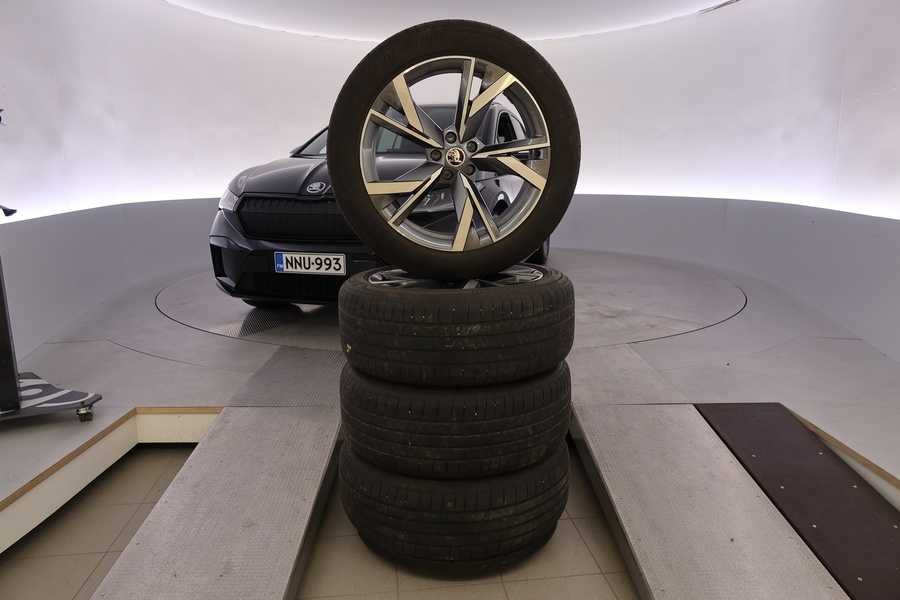 Skoda Enyaq vaihtoauto