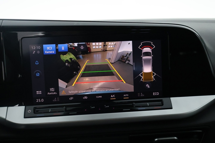 Ford Grand Tourneo Connect vaihtoauto