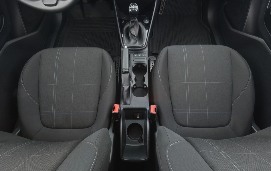 Ford Fiesta Van vaihtoauto