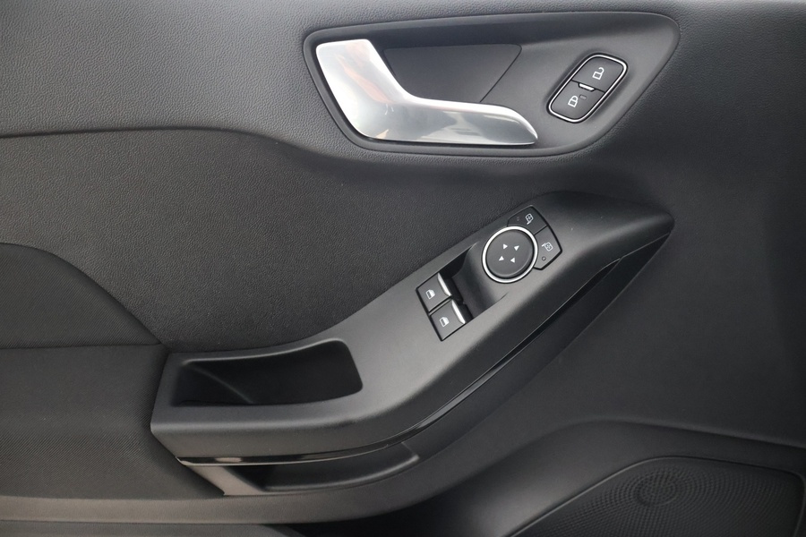 Ford Fiesta Van vaihtoauto