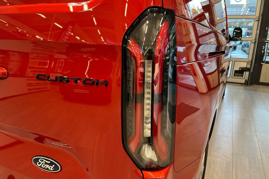 Ford Transit Custom vaihtoauto