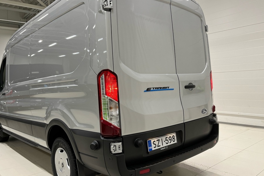 Ford Transit vaihtoauto