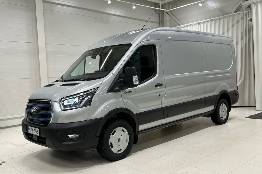 Ford Transit vaihtoauto