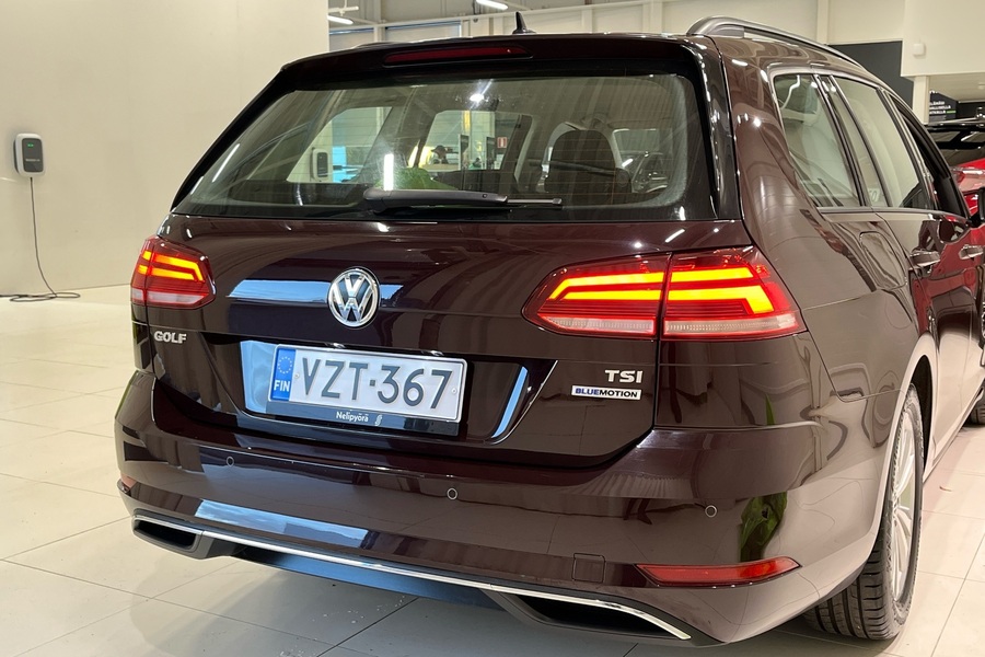 Volkswagen Golf vaihtoauto