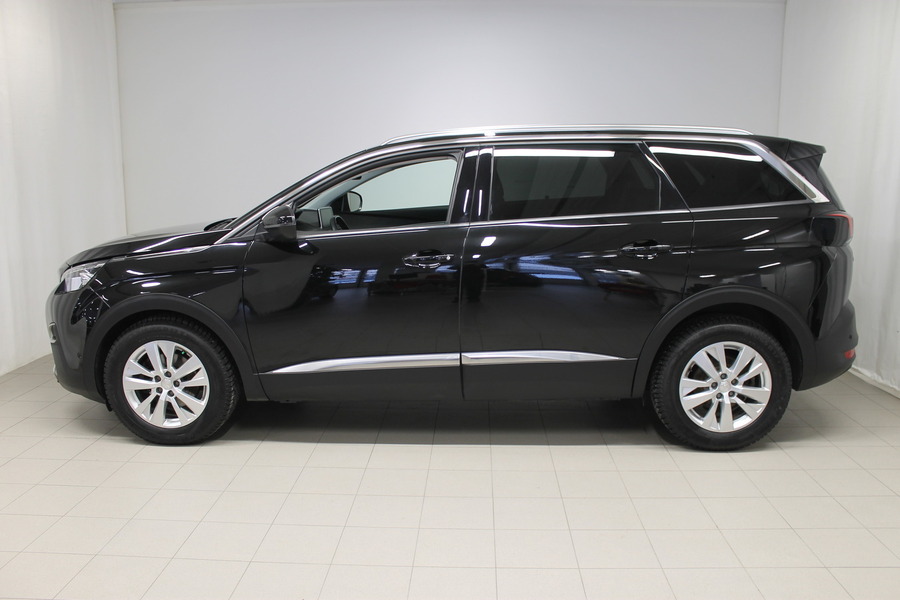 Peugeot 5008 vaihtoauto