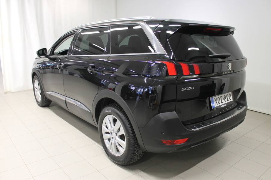 Peugeot 5008 vaihtoauto