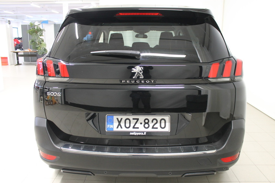 Peugeot 5008 vaihtoauto