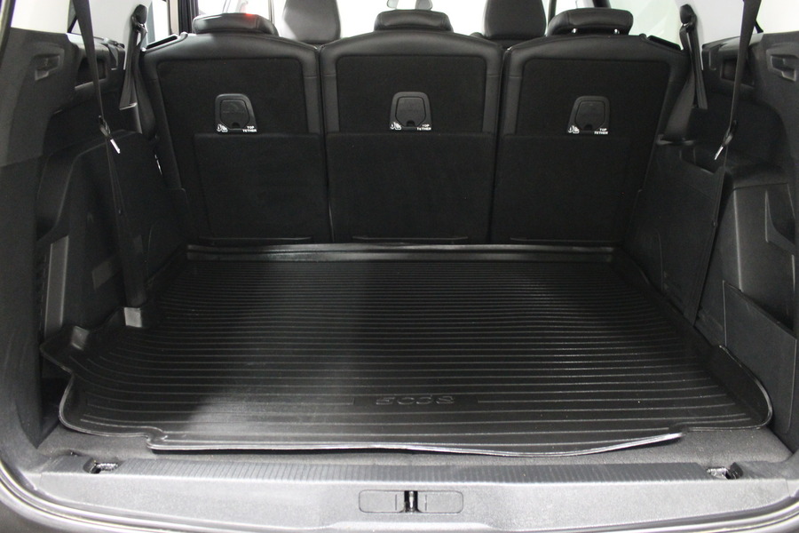 Peugeot 5008 vaihtoauto