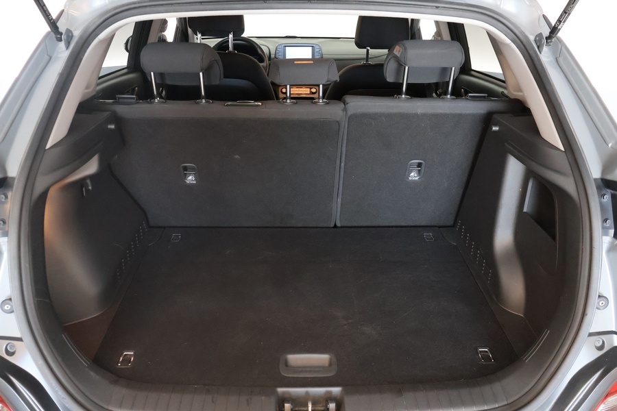 Hyundai Kona vaihtoauto