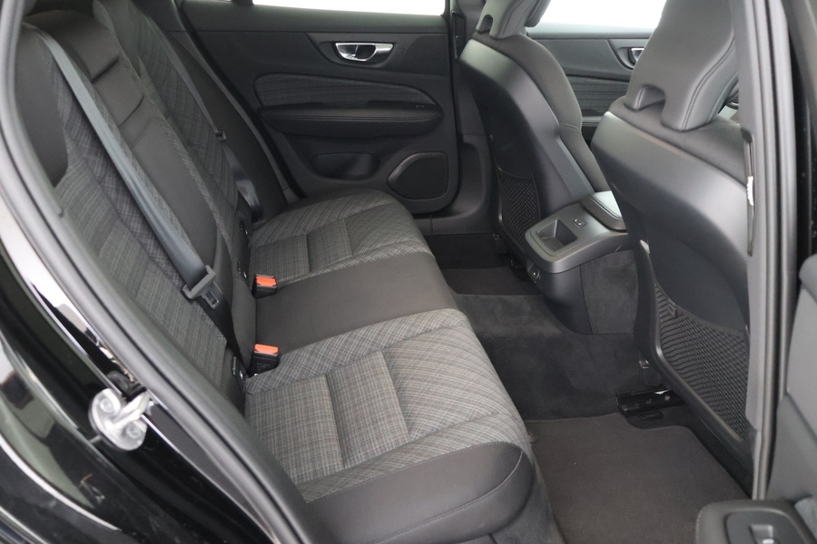 Volvo V60 Cross Country vaihtoauto