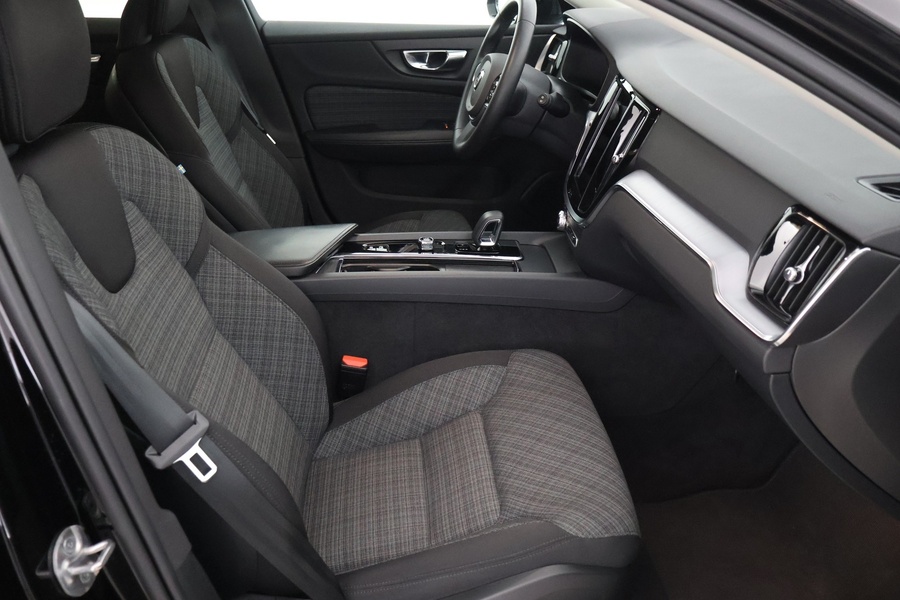 Volvo V60 Cross Country vaihtoauto