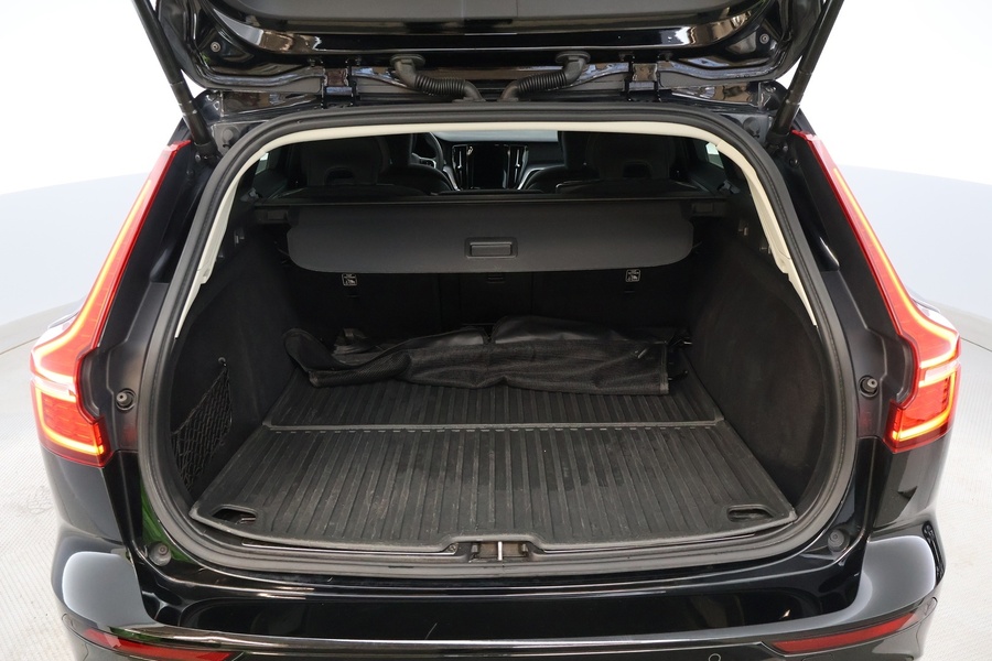 Volvo V60 Cross Country vaihtoauto