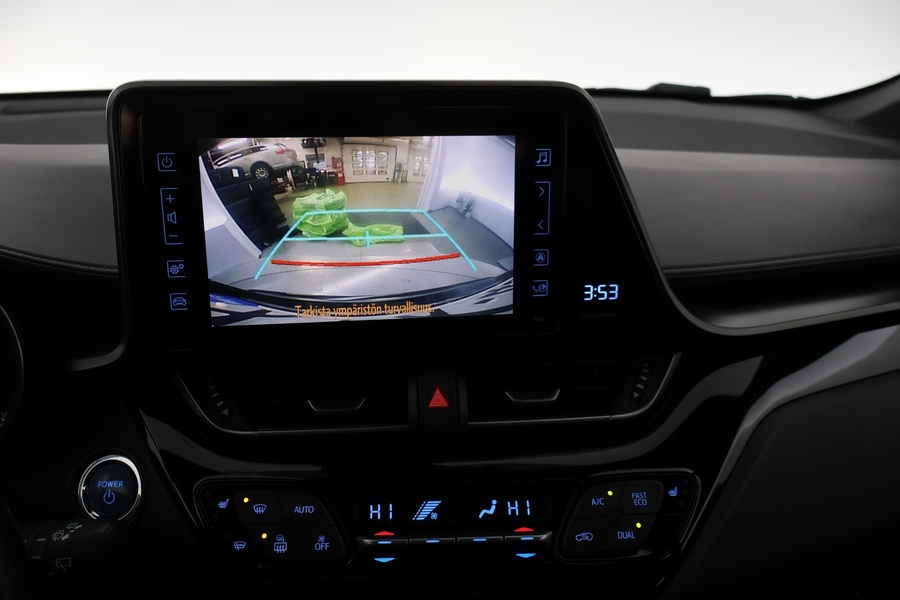 Toyota C-HR vaihtoauto