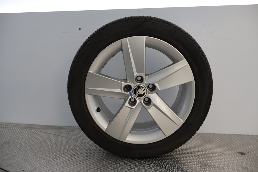 Skoda Fabia vaihtoauto