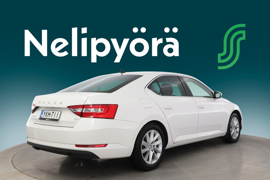 Skoda Superb vaihtoauto