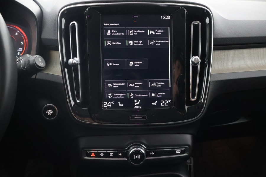 Volvo XC40 vaihtoauto