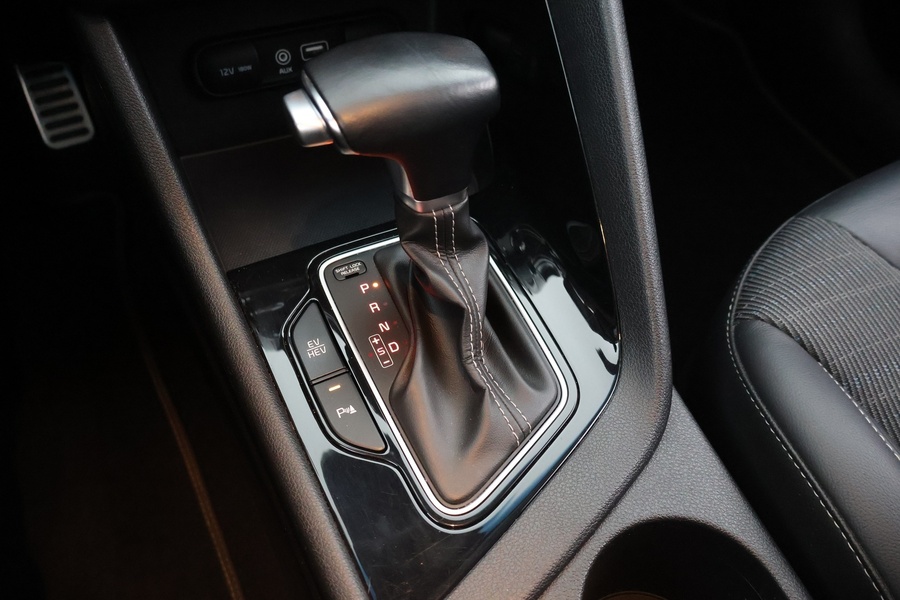 Kia Niro plug-in vaihtoauto