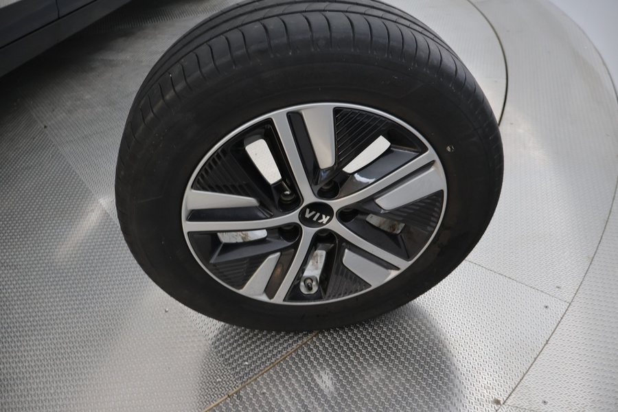 Kia Niro plug-in vaihtoauto