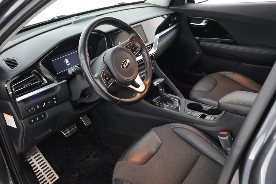 Kia Niro plug-in vaihtoauto