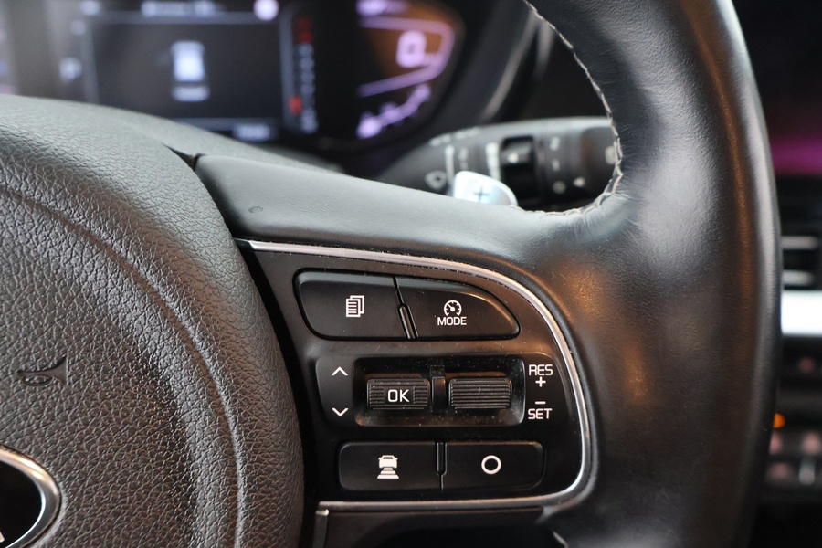 Kia Niro plug-in vaihtoauto