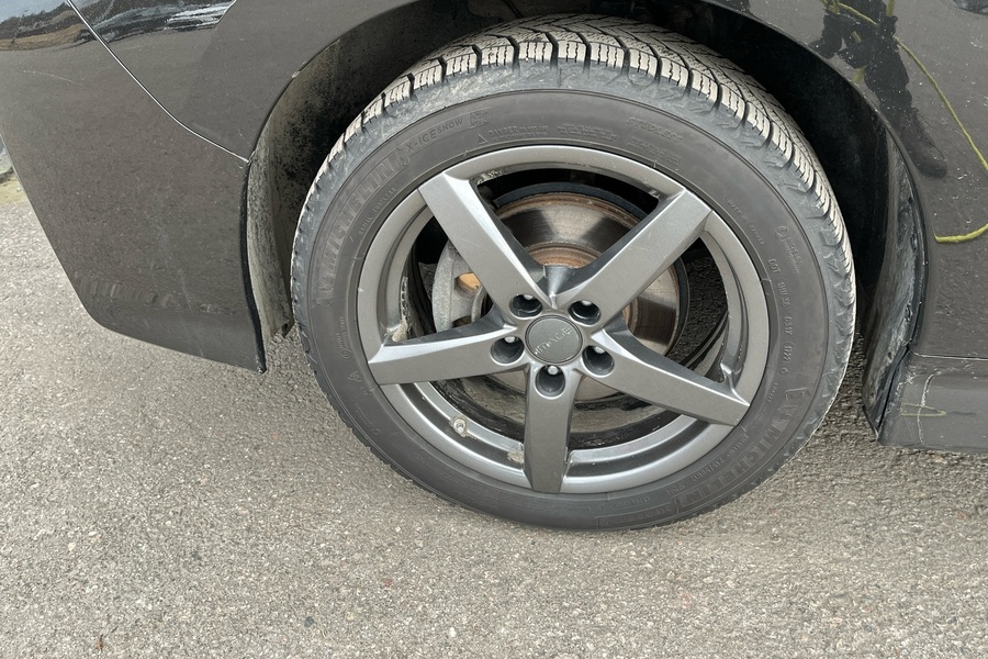 Nissan Leaf vaihtoauto