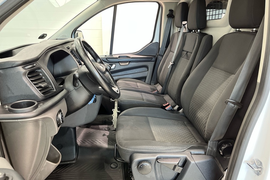 Ford Transit Custom vaihtoauto