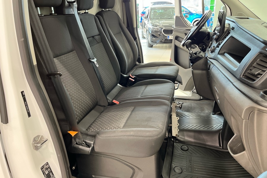 Ford Transit Custom vaihtoauto