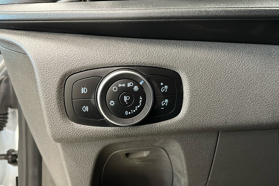 Ford Transit Custom vaihtoauto