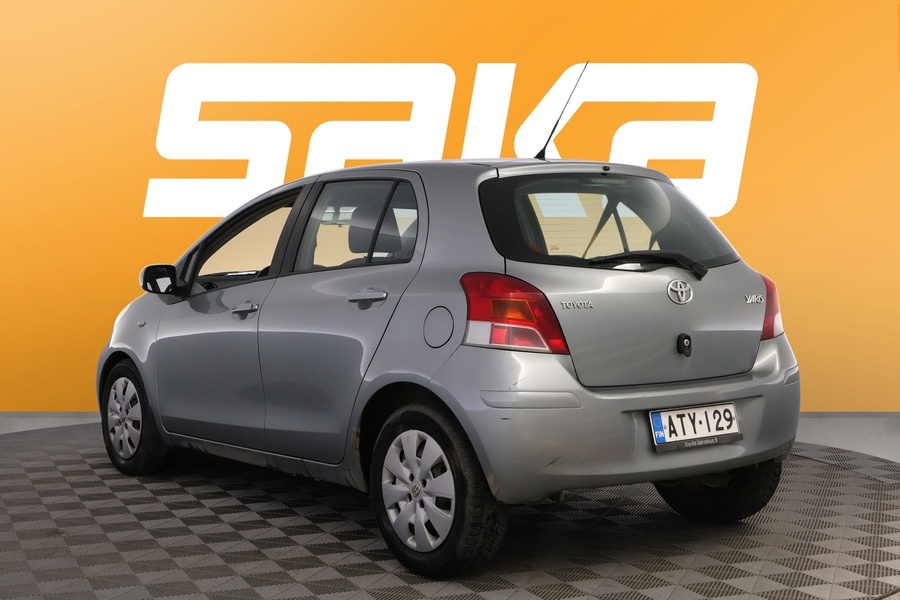 Toyota Yaris vaihtoauto