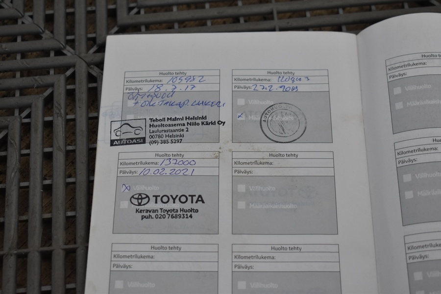 Toyota Yaris vaihtoauto