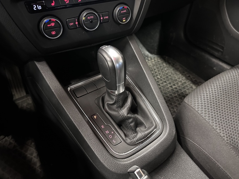 Volkswagen Jetta vaihtoauto