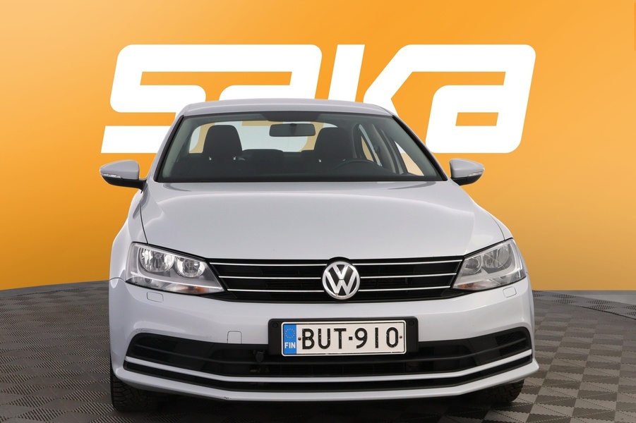 Volkswagen Jetta vaihtoauto