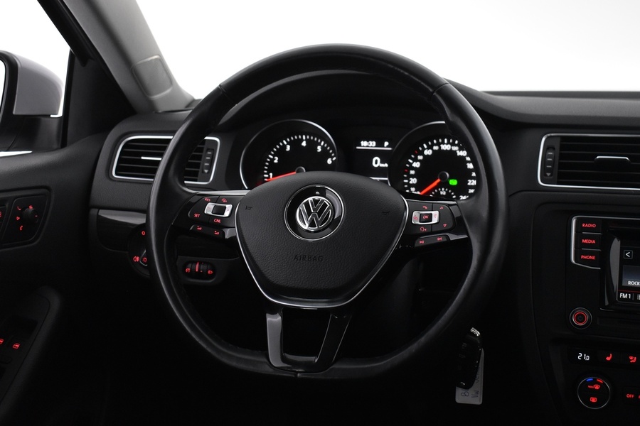 Volkswagen Jetta vaihtoauto