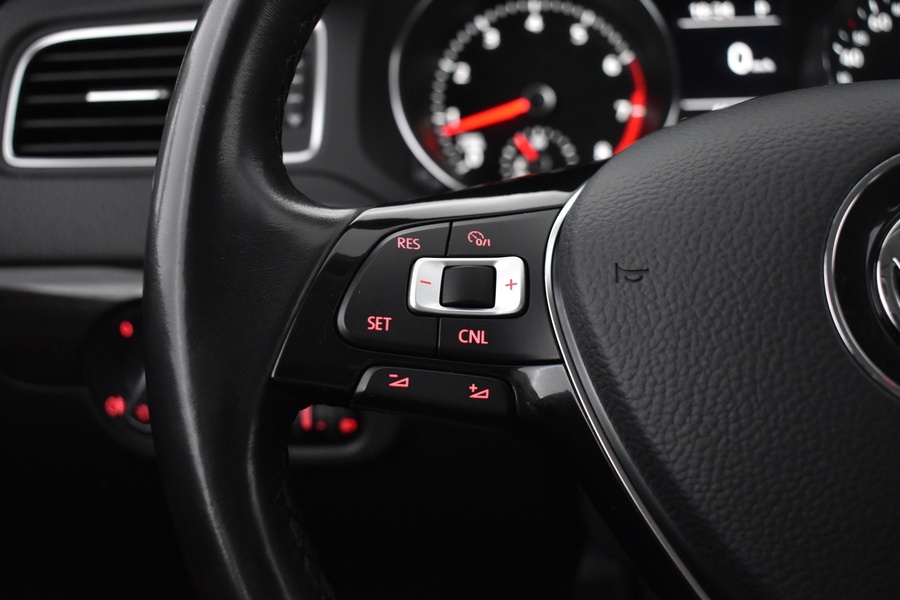 Volkswagen Jetta vaihtoauto