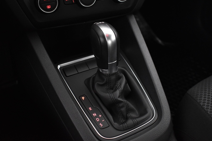 Volkswagen Jetta vaihtoauto