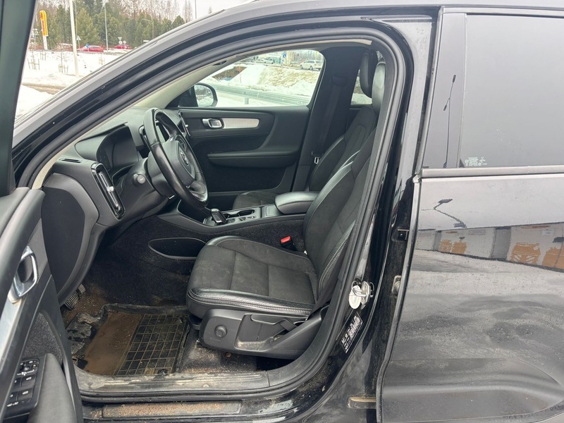 Volvo XC40 vaihtoauto