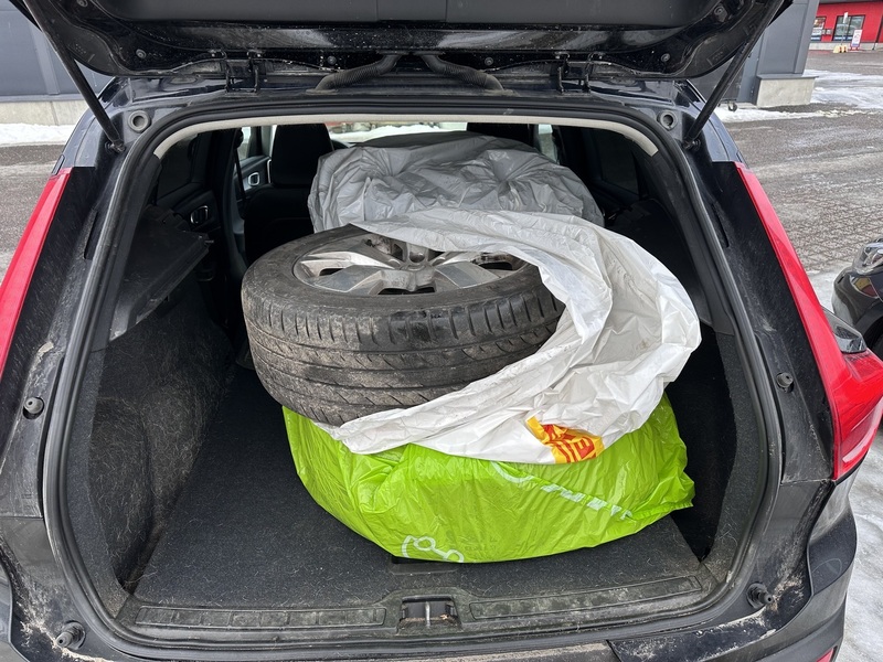 Volvo XC40 vaihtoauto