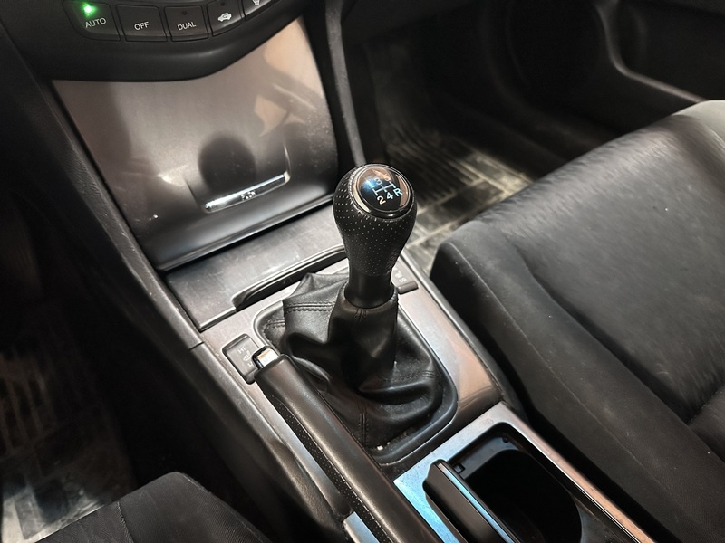 Honda Accord vaihtoauto