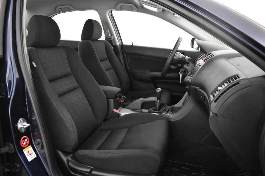 Honda Accord vaihtoauto