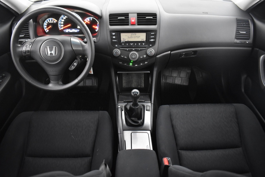 Honda Accord vaihtoauto